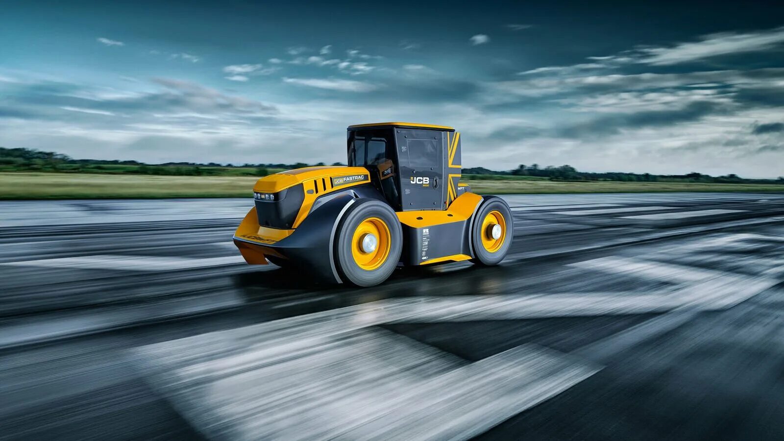 Самой дорогой трактор. JCB Fastrac 8000. JCB Fastrac рекорд. Скоростной трактор JCB. JCB Fastrac two.