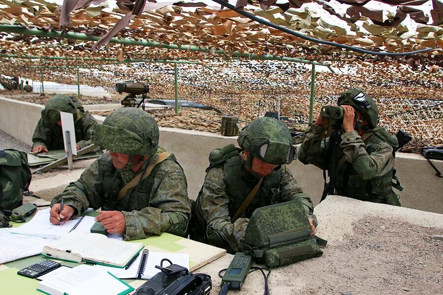 Контроль учения. Командно-штабные учения вс рф. полевой пункт управления вс рф. кшу вс рф. мотострелковой дивизии 58-й общевойсковой армии.