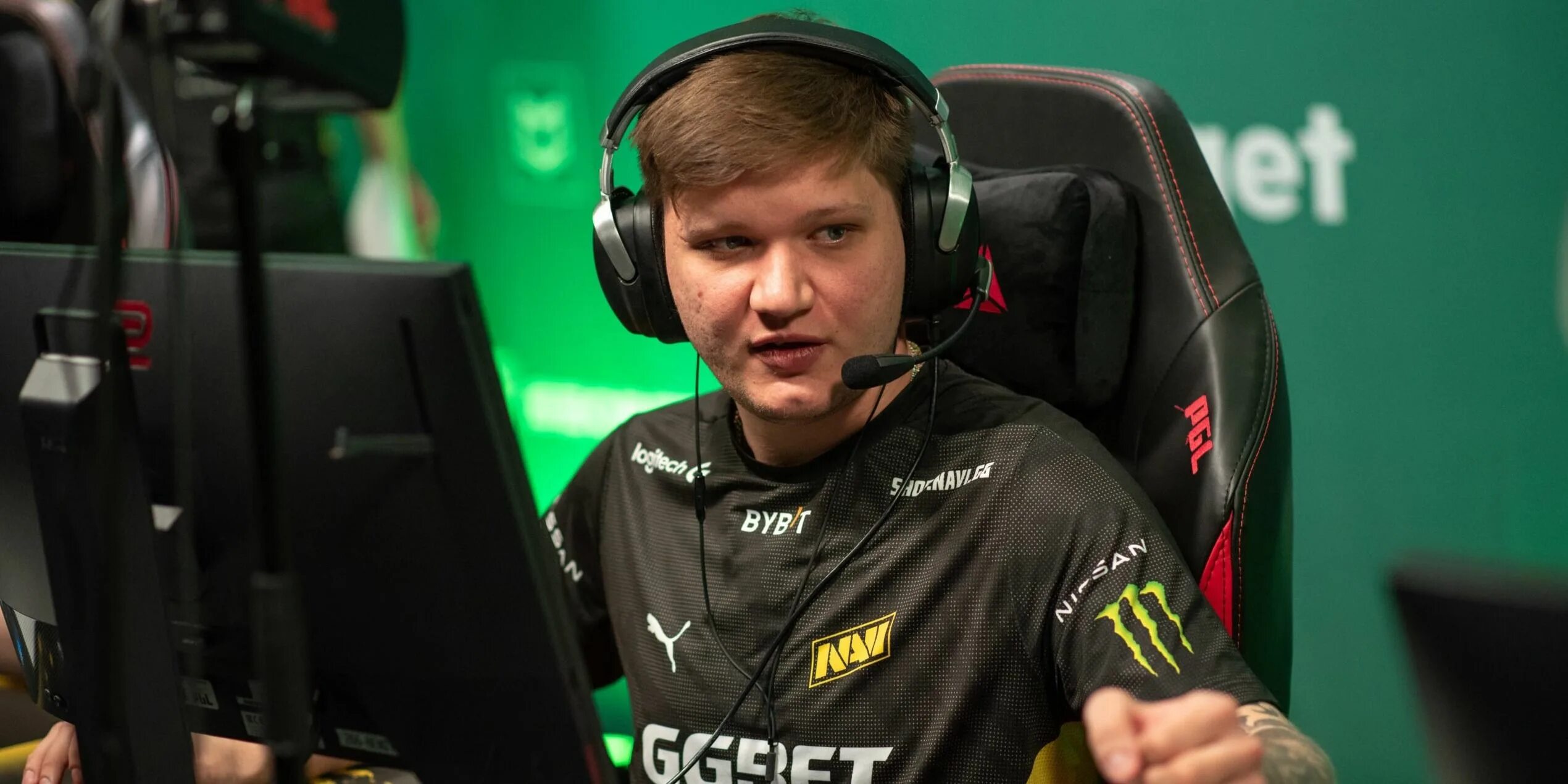 S1mple cs 2. Александр s1mple костылев. s1mple cs. s1mple 2025. s1mple 2025.
