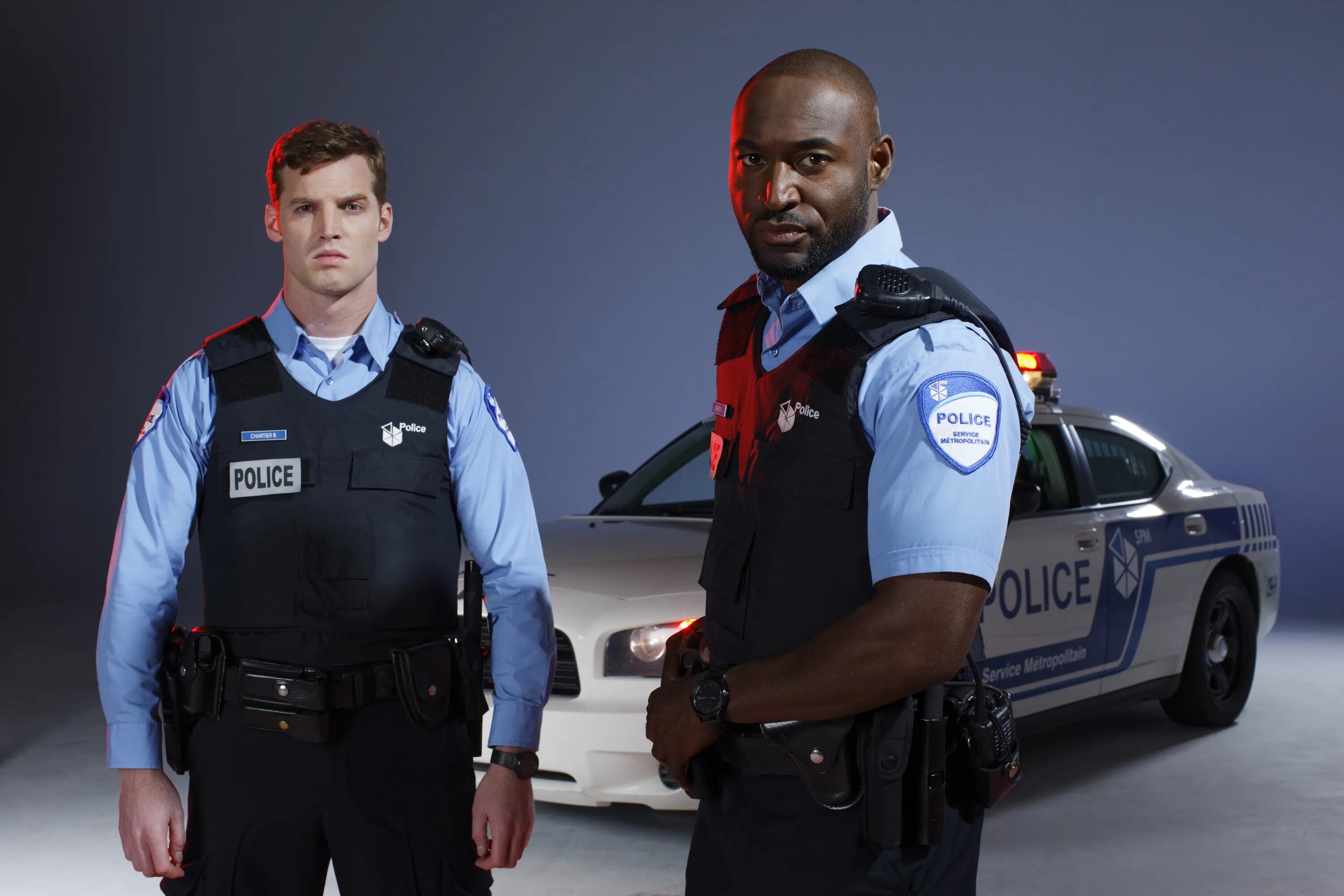 2 policeman