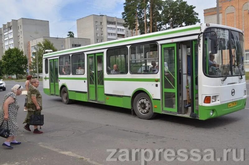 Автобусы заречный пензенская. Дачные автобусы 2025. зареченские автобусы. дачный автобус 2025 приколы. сохрани. автобус.