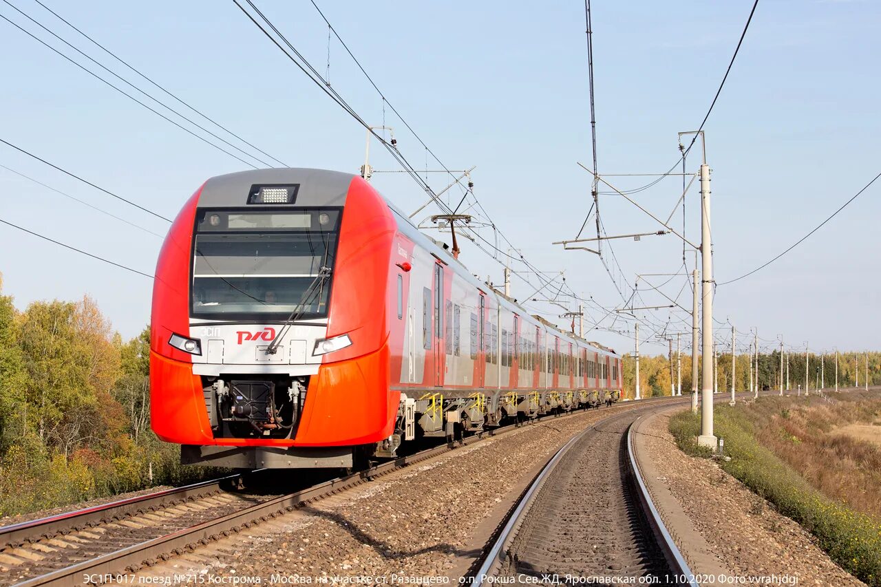 купейные вагоны для trainz 12. поезд эс1 ласточка казань. 17 железных дорог. локомотив с вагонами. тепловоз на рельсах.