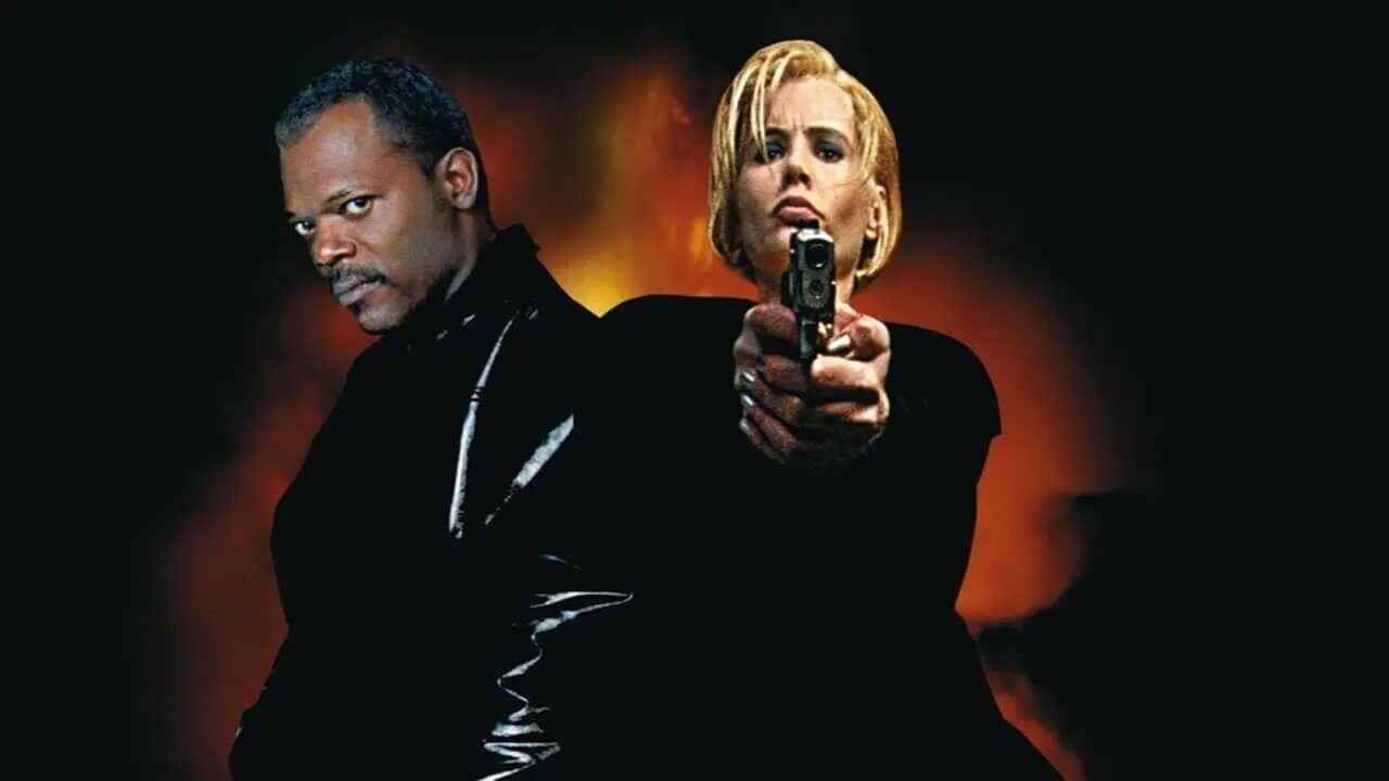 Kiss the night. Долгий поцелуй на ночь фильм 1996. Джина Дэвис долгий поцелуй на ночь. Саманта Кейн — Джина Дэвис, «долгий поцелуй на ночь». Долгий поцелуй на ночь фильм 1996 Гаврилов.