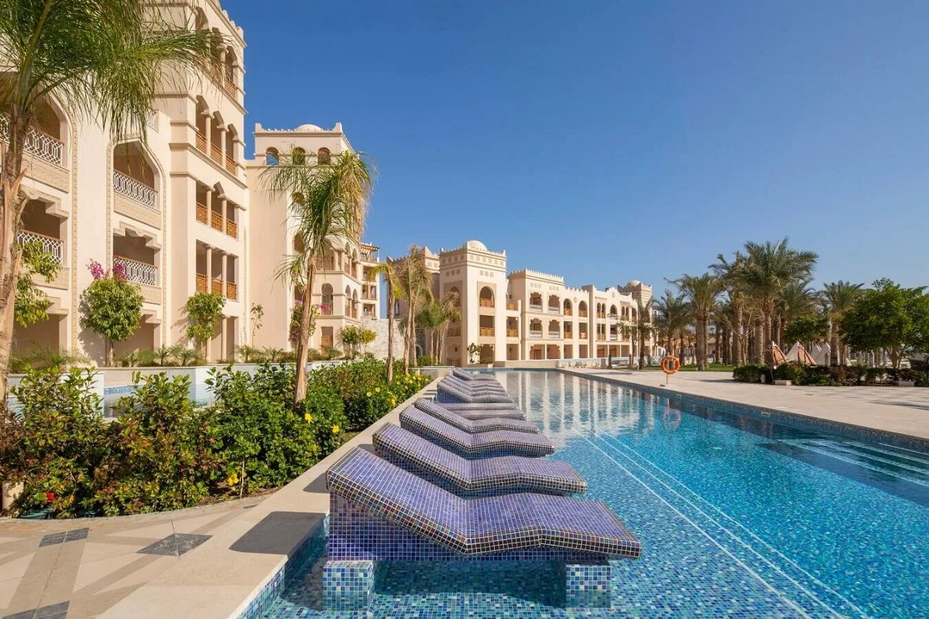 Хургада / hurghada grand palace (only adults 18+) 5*. The grand palace 5 египет хургада. The grand palace 5 египет хургада. The grand palace hotel хургада. Отель гранд палас хургада.
