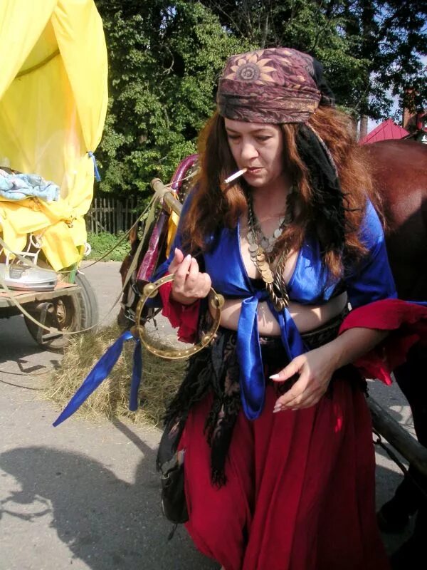 1992. Цыганка анжелика. Ник 27 дева табор. Ник 27 дева табор. Подразделение табор.