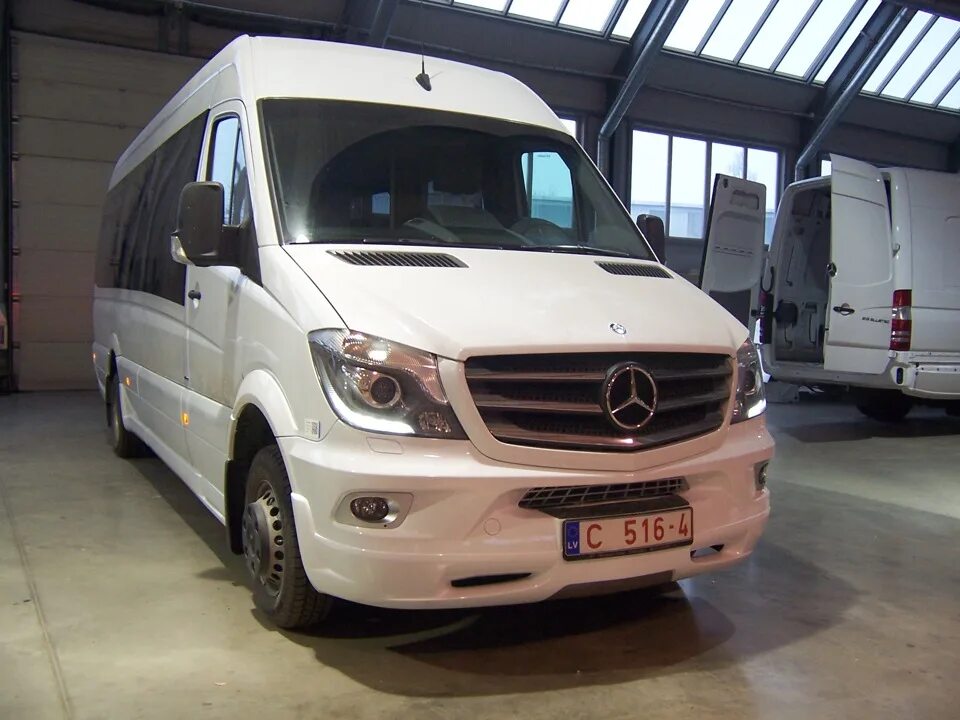 Спринтер рестайлинг. Мерседес Спринтер 906 Рестайлинг. Mercedes-Benz Sprinter 2013. Мерседес Спринтер 906 2022. Мерседес Спринтер 2013 года.