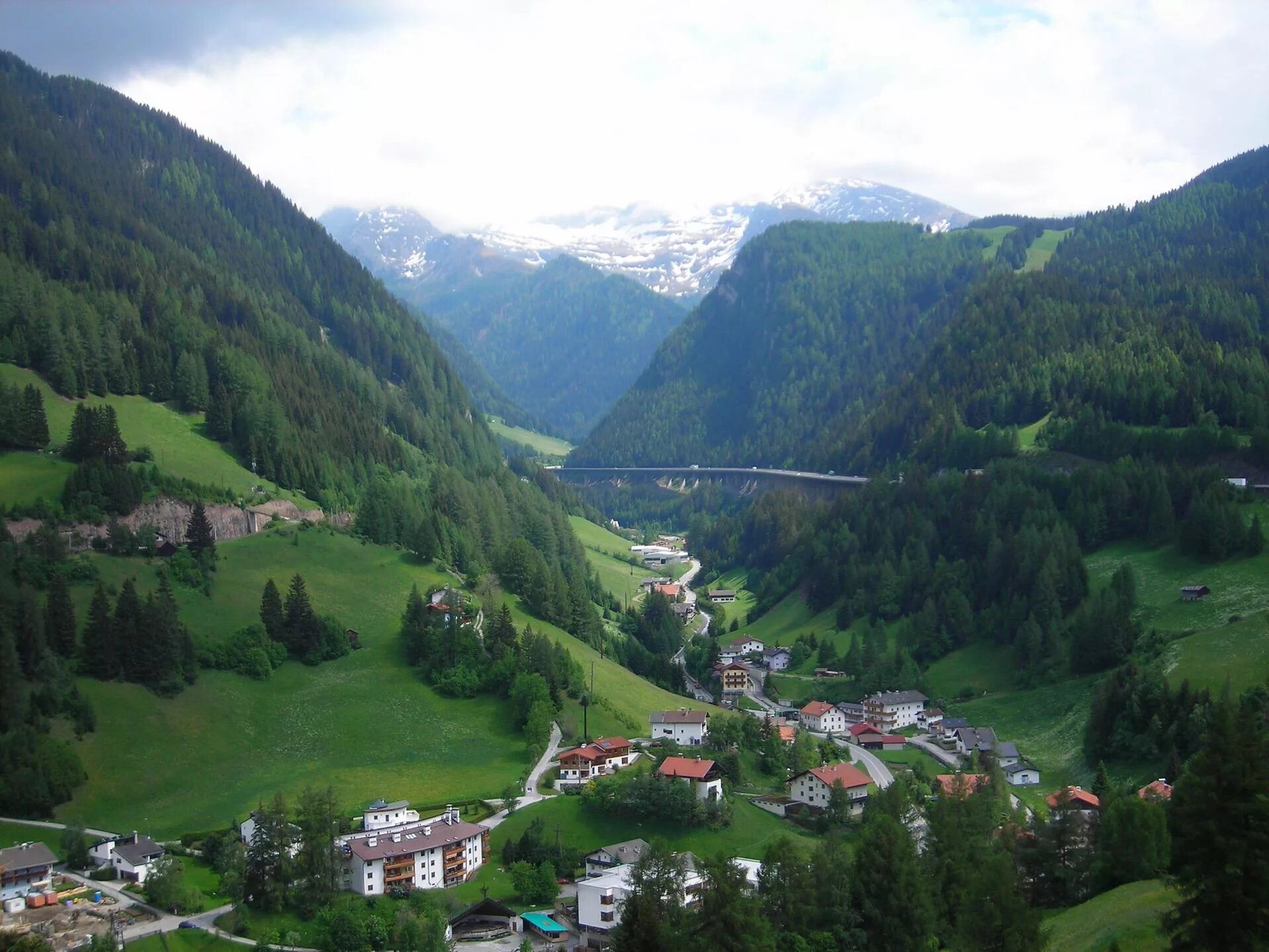 дёллерсхайм, австрия. австрия. уровень развития северной европы. леопольдштайнерзее австрия.