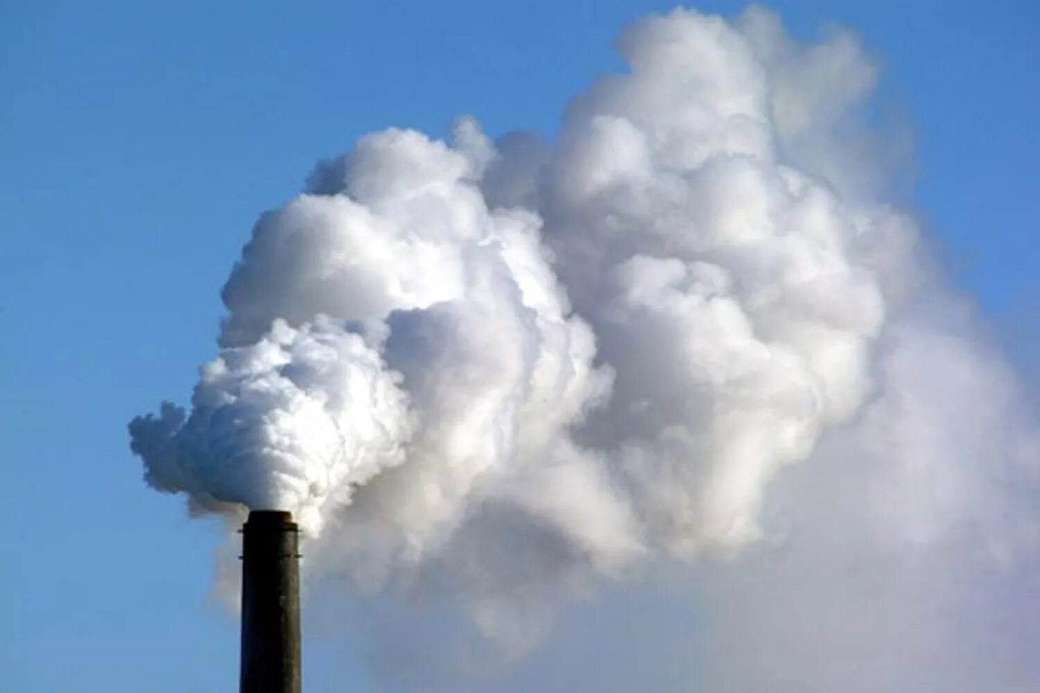 Загрязнение атмосферы углекислым газом. Парниковый ГАЗ co2. Загрязнение воздуха. УГАРНЫЙ ГАЗ В атмосфере. Выбросы углекислого газа.