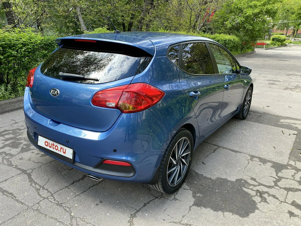 Киа сид плохо. Парктроник Киа СИД JD. Киа СИД JD 2012. Kia Ceed 2 голубой.