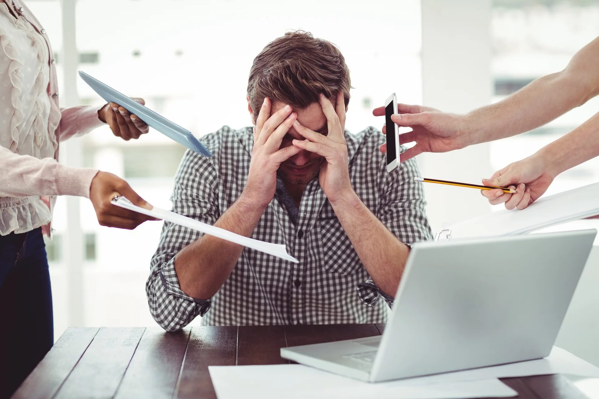 Can be stressful. Стресс. Стресс картинки. Стресс на работе. Как справиться со стрессом.