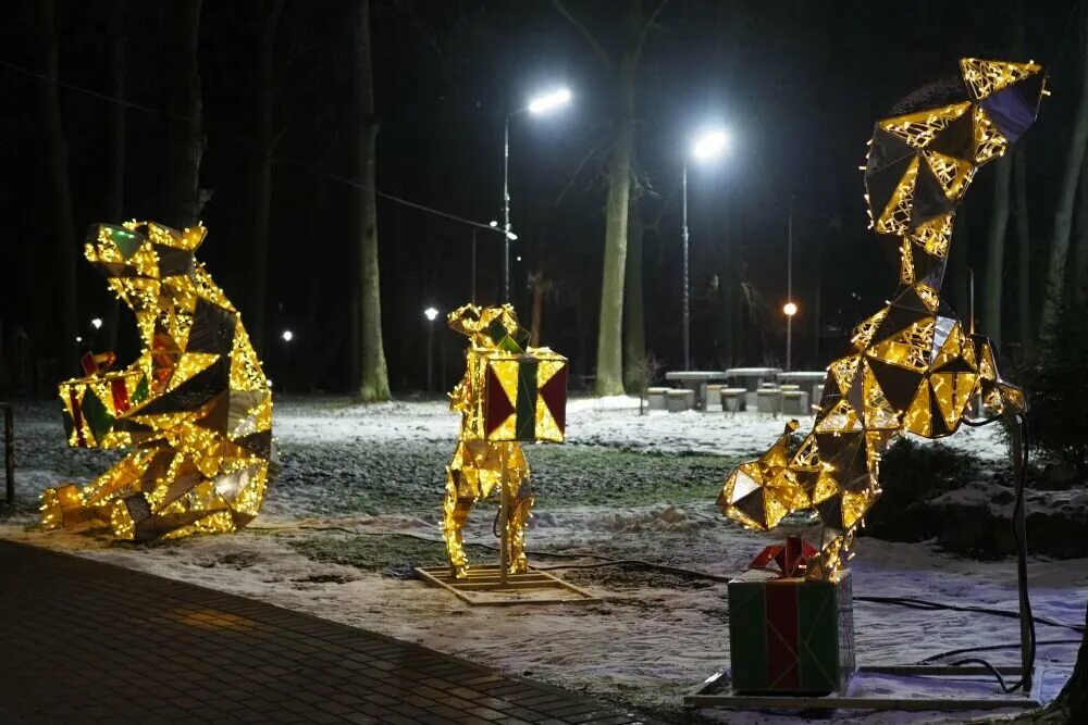 Зажгли какое время. Глаголы оканчивающиеся на чь. Заговоры на церковную свечу на огонь. Проспрягать глагол жечь. Спичка зажигается.