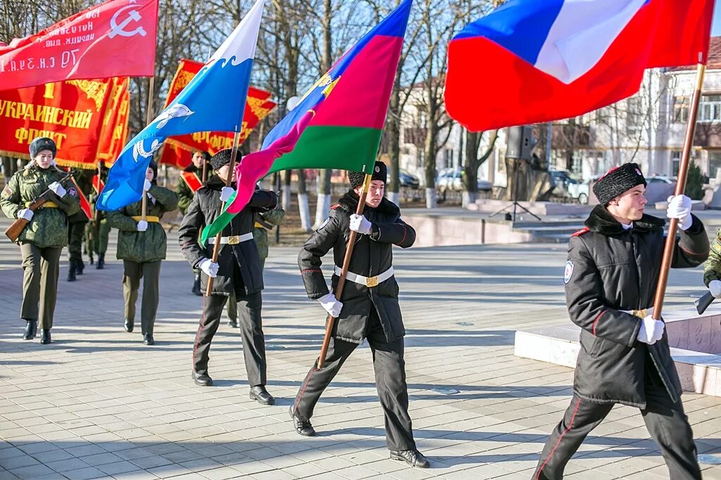 Спортивно патриотический месячник