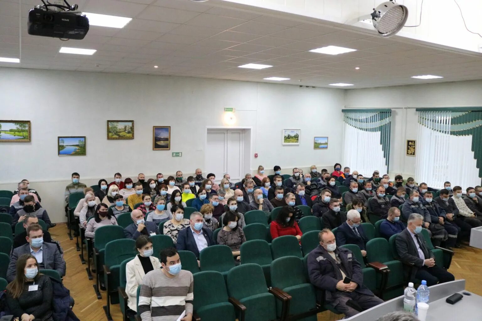 Слуцкие электрические сети. Слуцкие электросети. Валижан гурбо новик. Слуцкий электрические сети. Слуцкие электрические сети.