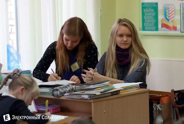 Сайт школы 3 солигорска. Фото школы 2 города солигорск. Солигорск 6. Солигорск 6. Школа 6 солигорск фото.