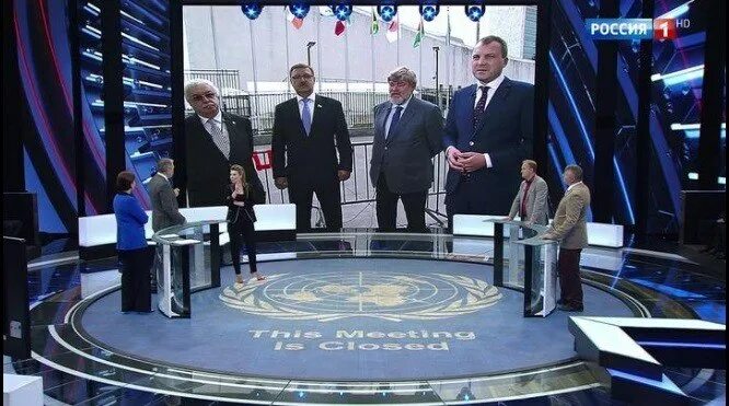 60 минут ведущие. 60 минут 28. Новости 60 минут. Студия программы 60 минут. Хухрев 60 минут.