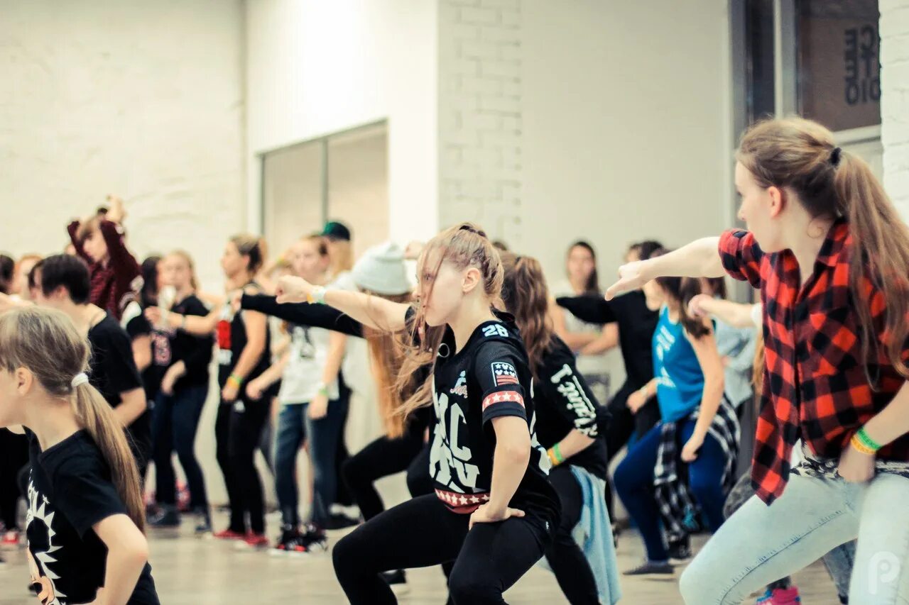 Jazz funk танец. Современные танцы jazz funk. Jazz фанк. Джаз фанк танец. Стиль джаз-фанк 2021.