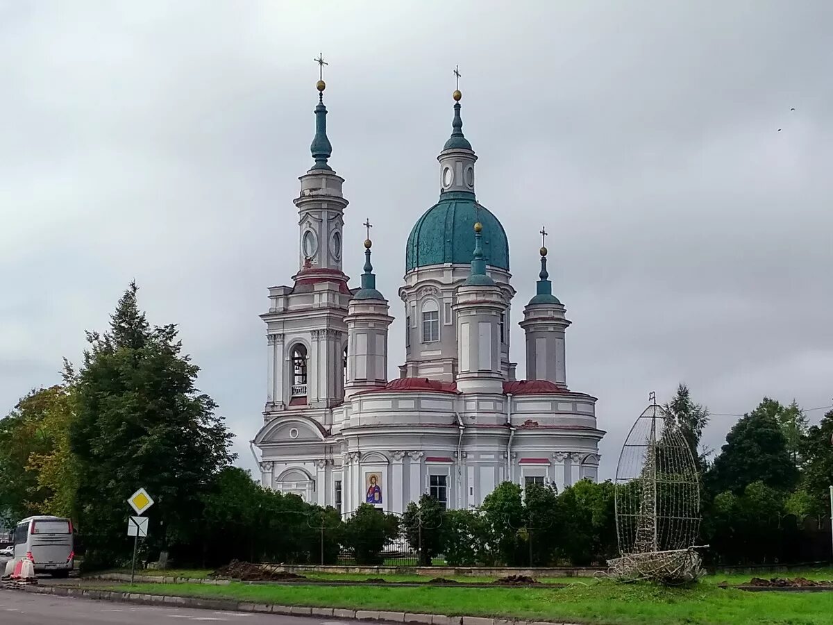 Кингисеппский городской сайт. Николаева 6 Кингисепп. Площадь Николаева Кингисепп.