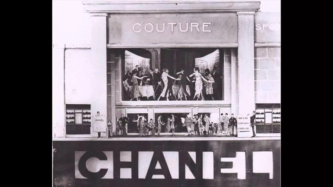 Первый магазин коко шанель в париже. Первый магазин коко шанель в париже. First chanel. Первый бутик коко шанель. Первый магазин коко шанель в париже.