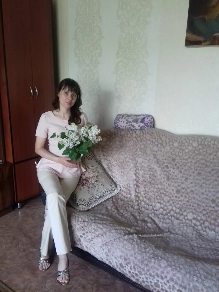 Знакомится. Знакомство с разведенными женщинами новокузнецк. Женщины из новокузнецка. Женщины с новокузнецка ищут мужчин. Ищет женщина новокузнецк франт.