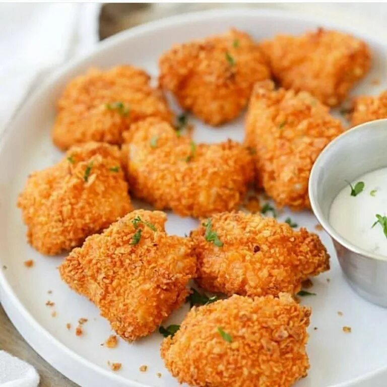 Домашние наггетсы из куриного филе рецепты. Наггетсы. наггетсы куриные. нутовые наггетсы. наггетсы в панировке.