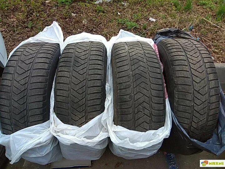 Купить резину 245 45 20. Пирелли Сотозеро 3. Pirelli Winter Sottozero 3. Пирелли Винтер Соттозеро 3. Pirelli Winter Sottozero 3 245 40 20 275 35 20.