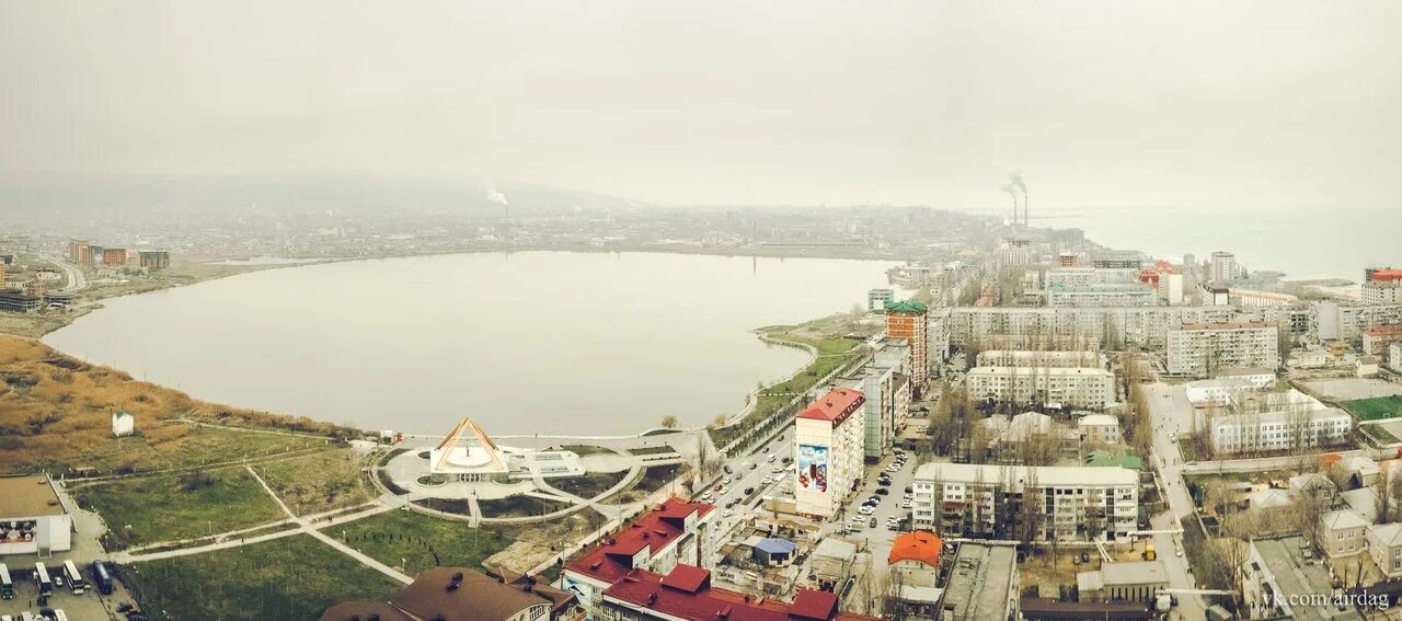 Махачкала редукторный район. Махачкала редукторный район. Дагестан редукторный поселок. Редукторный поселок махачкала аллея медиков. Редукторный поселок в махачкале.