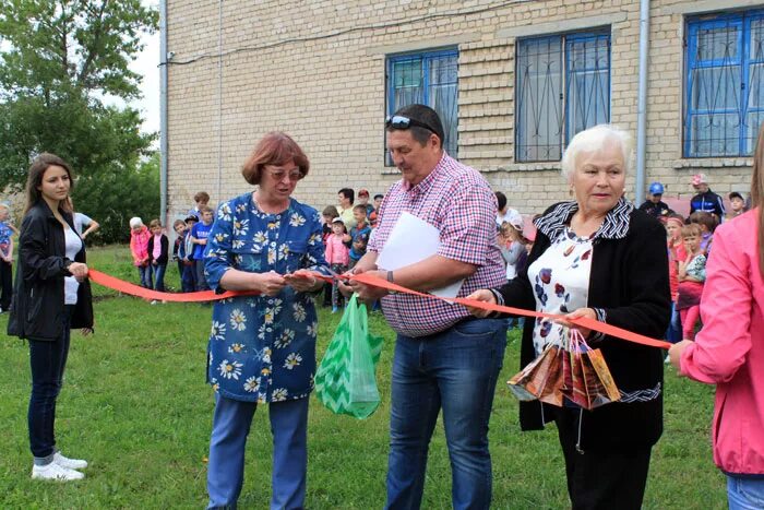 лик фабрика мебельных фасадов еманжелинск. урбето-весь еманжелинск работа. завод противопожарного оборудования еманжелинск. еманжелинск магазин зеленый. ронт еманжелинск.
