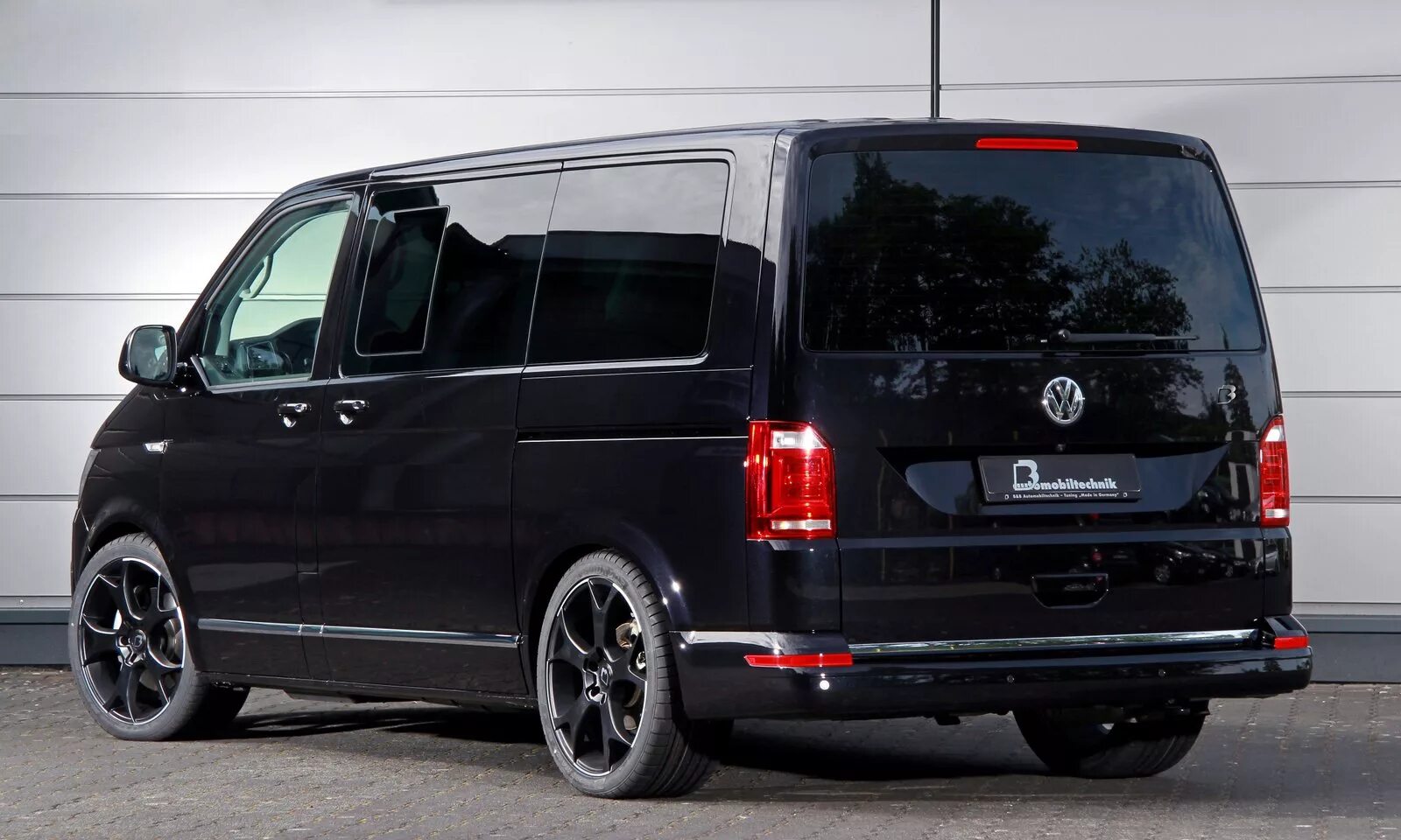 Т 6 ру. VW Transporter t6 Tuning. Мультивен т5. WV Multivan t6. Volkswagen Multivan t6 Black.