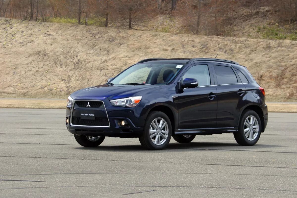 Mitsubishi asx. Митсубиси АСХ. Кроссовер Митсубиси АСХ. Mitsubishi ASX Lancer. Митсубиси кроссовер ASX 2012.