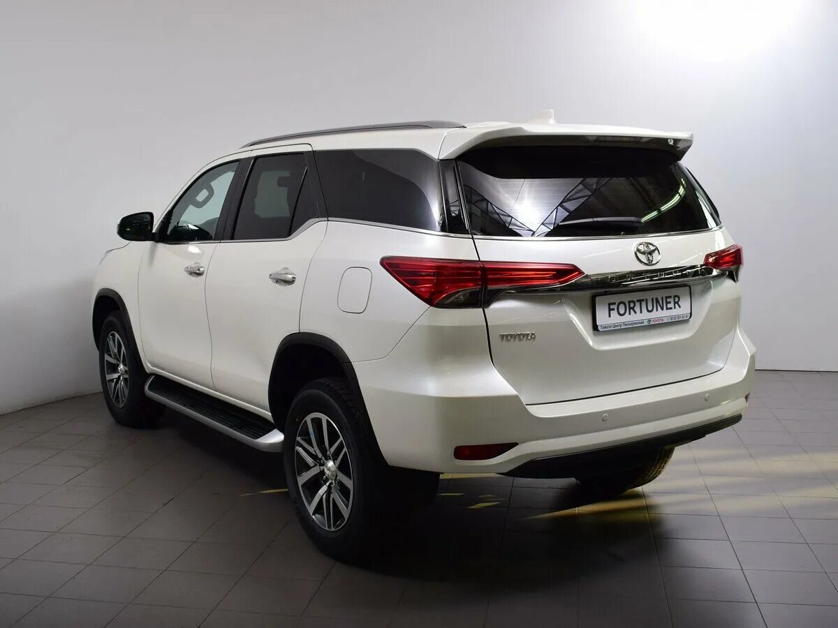 тойота фортунер 2022. тойота фортунер 2020 купить в спб на авито с пробегом. новый тойота фортунер 2020. тойота фортунер 2020 черный. новый тойота фортунер 2022.