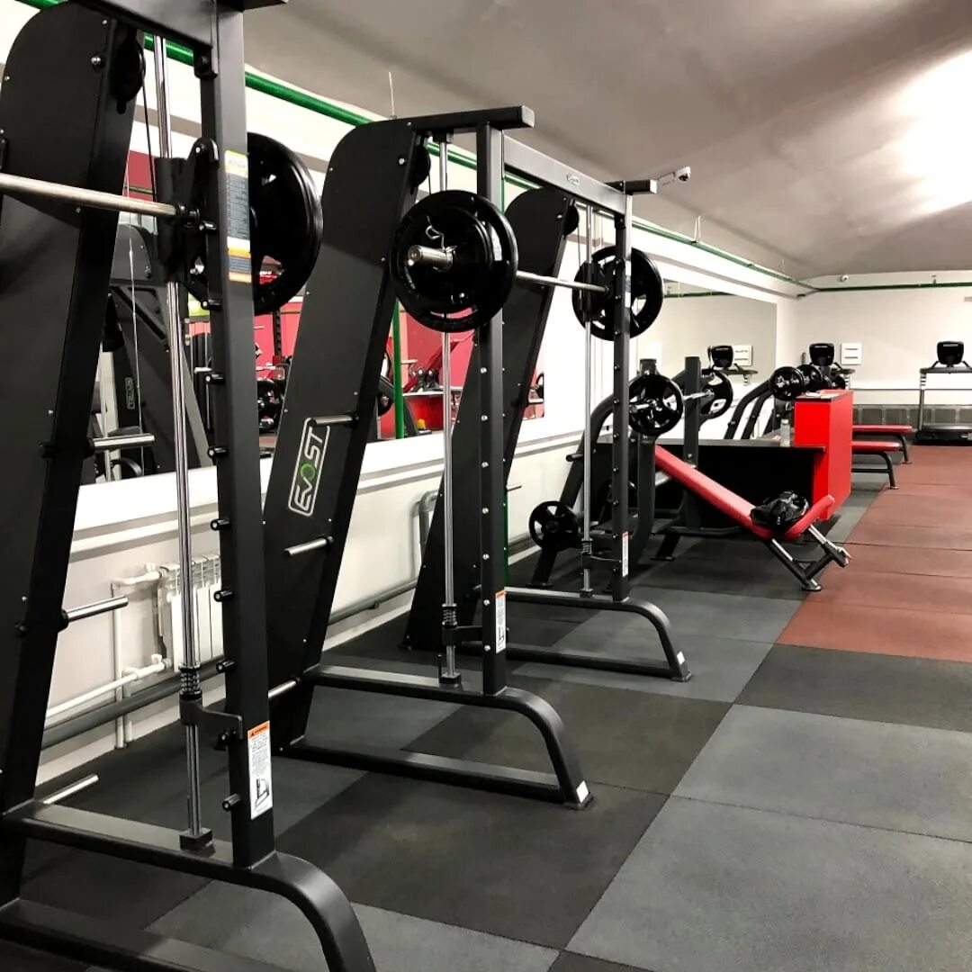 Чекистов 11а первоуральск. Фитнес первоуральск максимум. Базланд первоуральск тренажерный зал. Базланд первоуральск тренажерный зал. Грейт джим первоуральск фитнес центр.