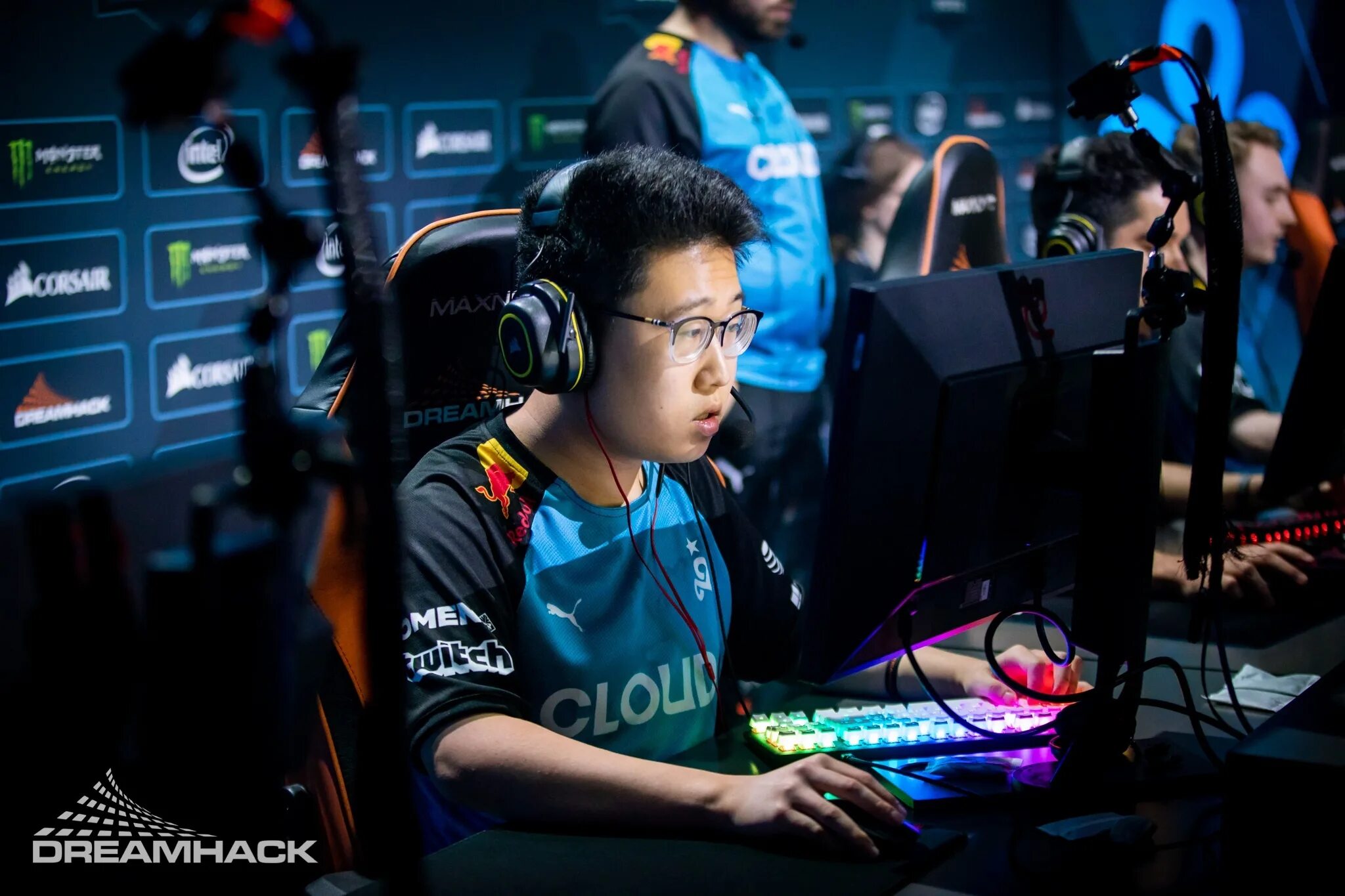 Area liquid. Джошуа osee ом. тим ликвид кс. osee cs go. osee team liquid.