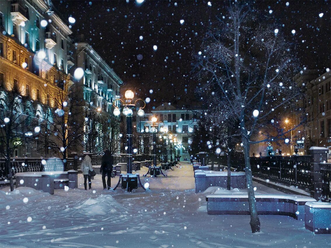 Падающий снег на улице. Заснеженный город. Зима в городе. Город зимой. Снегопад ночью в городе.