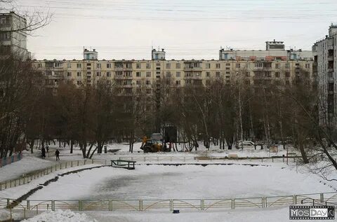 Улица введенского москва