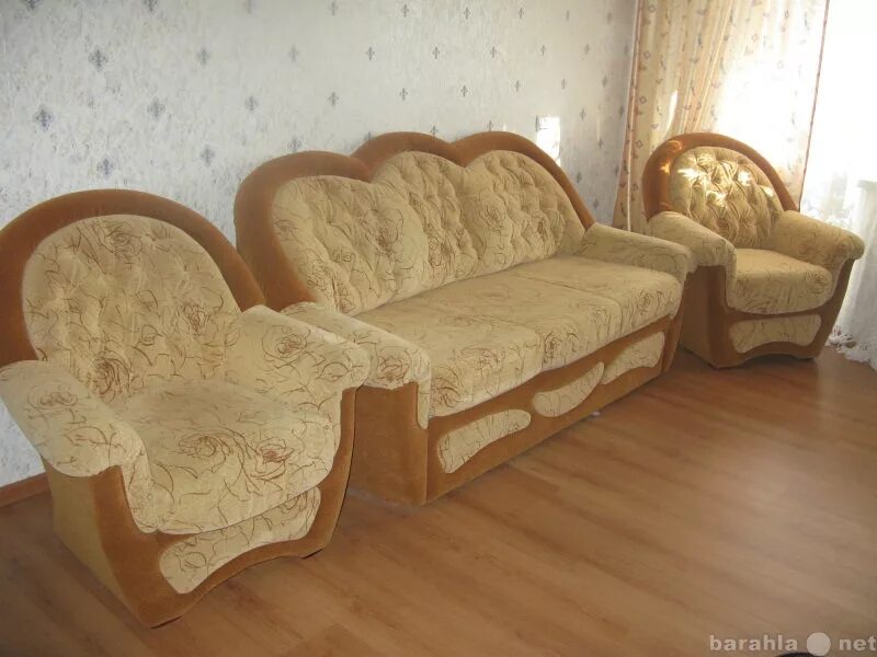 БЭУШНАЯ мебель. Мягкая мебель б/у. Подержанная мебель. Бэушную мебель диван.