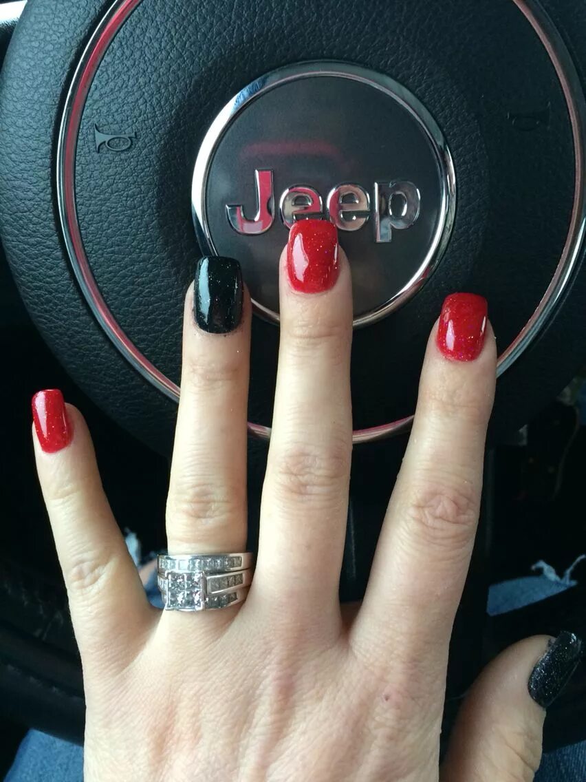 100 модных новинок: Гель-лак на короткие ногти 2018 - тренды с фото Red nails gl