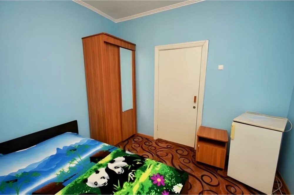 Лазаревское отель тропикана. Гостевой дом в лазаревском кураж. База отдыха кураж. Тропикана лазаревское сочинское шоссе 2е. Гостевой дом тропикана лазаревское.