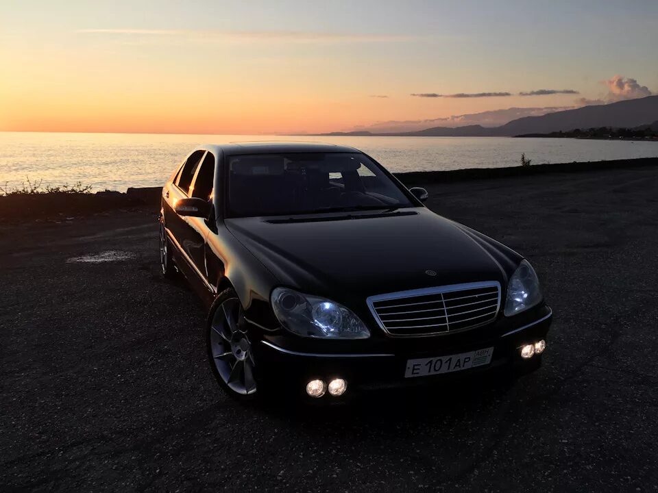 W220 s600. Мерседес w220. Mercedes Benz s600 w220. Mercedes Benz s220. Mercedes Benz 220.