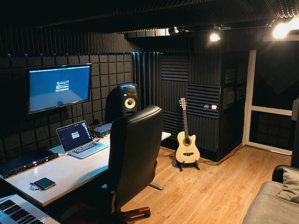 Творческая студия для детей. Студия йоги москва на бауманской. Помещение для студии пилатеса. Цао рекордс студия. Студия в цао.