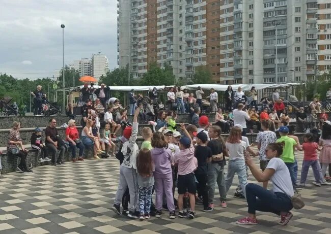 Детский сад новопеределкино. Аэробик дэнс новопеределкино. Праздник новопеределкино. Цдт новопеределкино. Битбокс в переделкино.