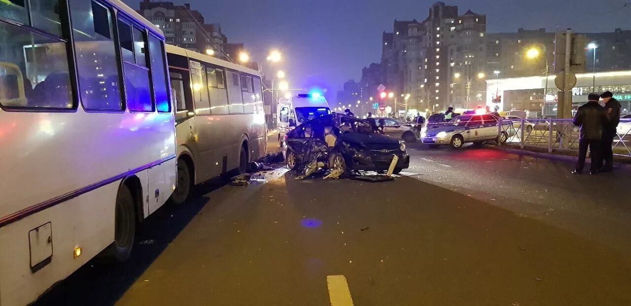 Трагедия с автобусом в питере. Дтп с детским автобусом в спб.