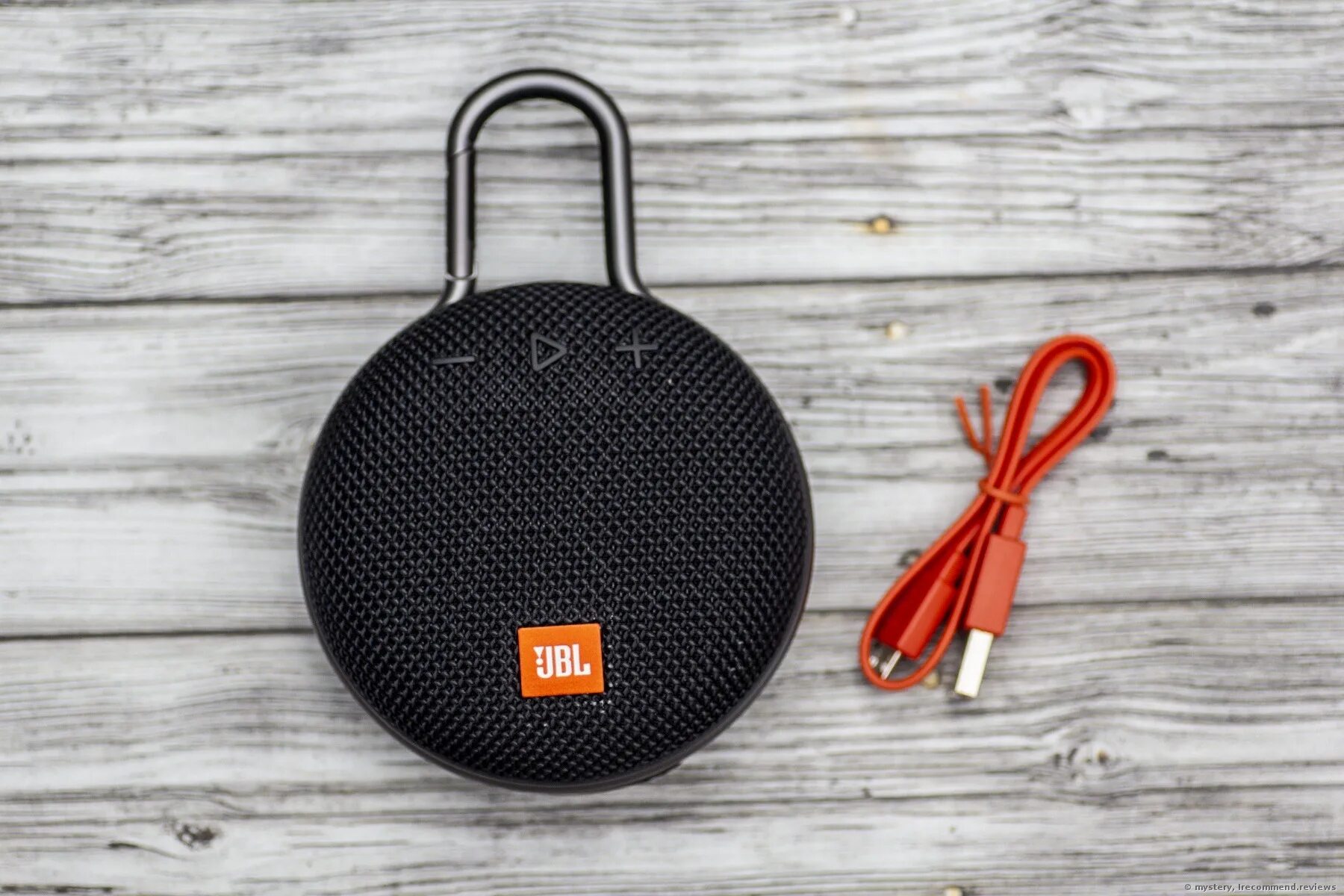 Kanto syd 5. Canton inceiling 865 dt. Звуковые колонки (наушники). When speaker. Noisy.