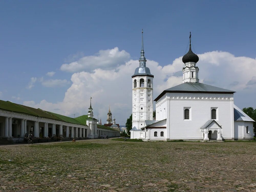 центральная торговая площадь. суздаль центральная площадь. суздаль центр города. суздаль площадь города. советская площадь суздаль.