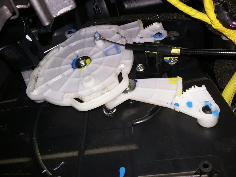 Как снять тросик печки лачетти Removing the heating, ventilation and air conditioning control unit (Chevrolet L