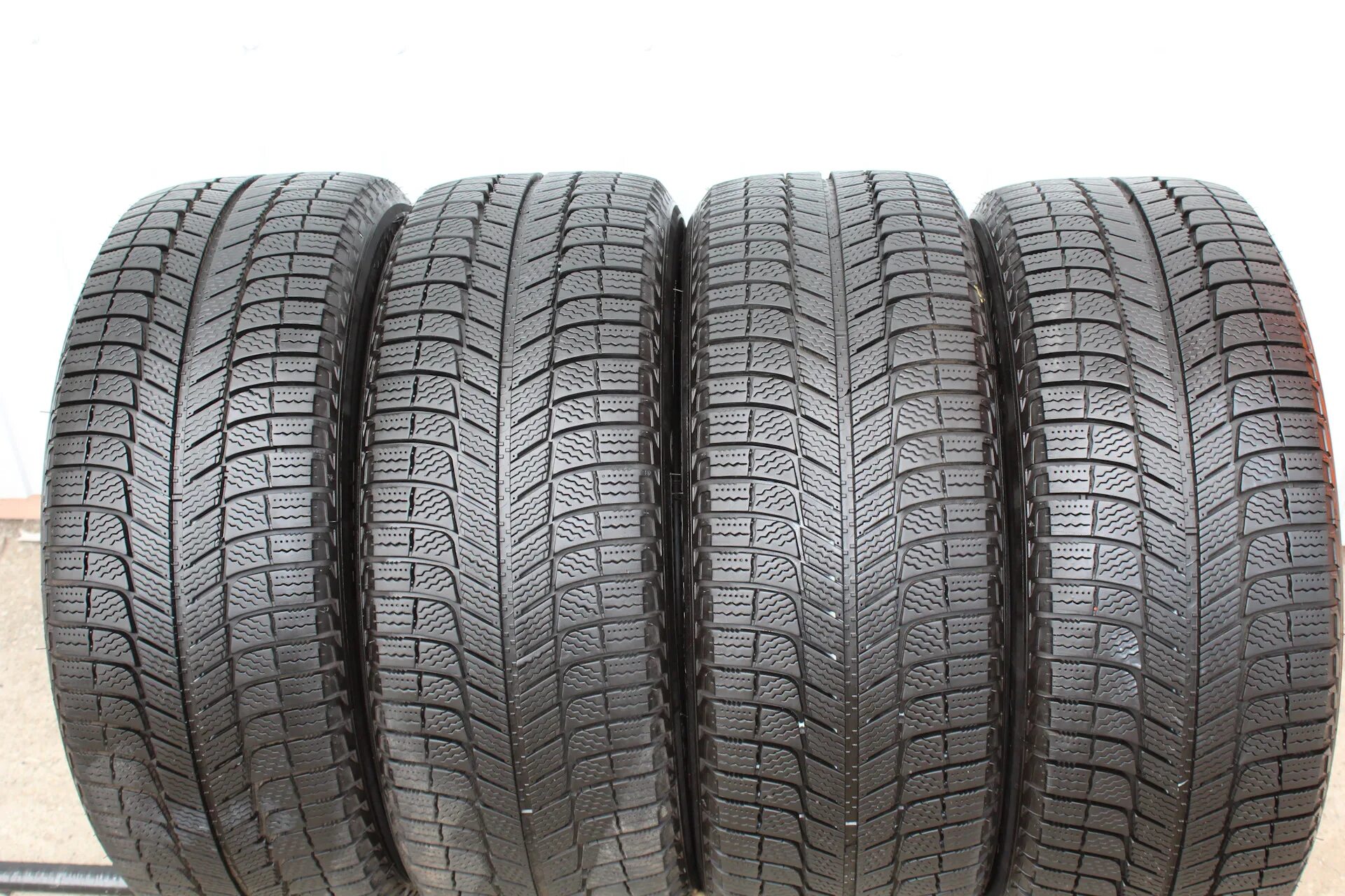 Michelin x ice 205 50 r17. Michelin x-ice 3. резина мишлен x-ice липучка. michelin x-ice snow 245/45 r17. michelin липучка.