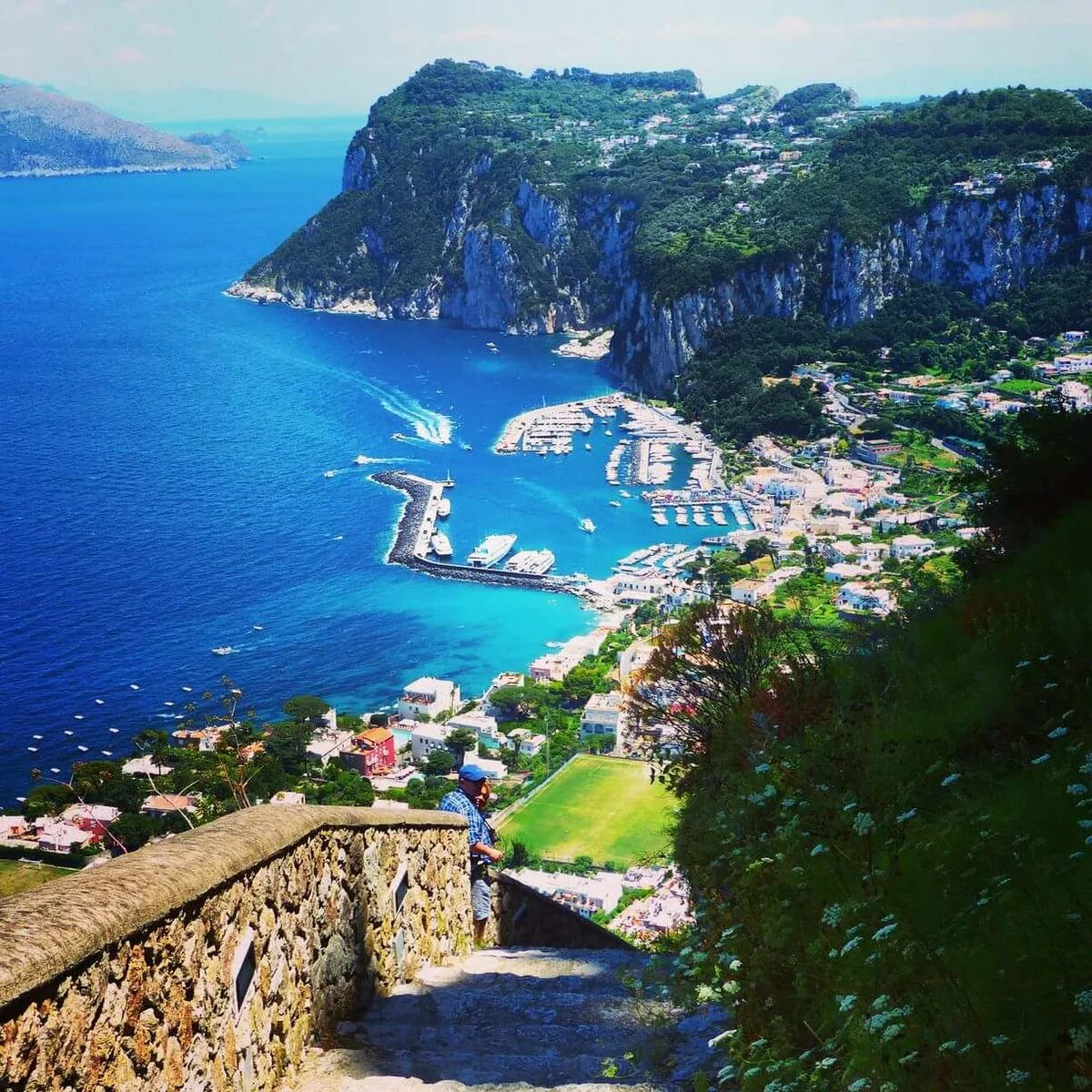 Года капри. Остров капри. остров capri италия. города острова капри. остров капри италия достопримечательности.