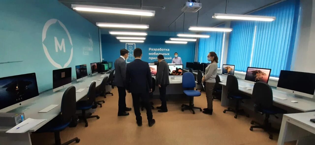 В. Строительный колледж набережные челны. Л. Колледж имени дудкин. Улан удереспубликанский базовыймед коледж им раднаева.