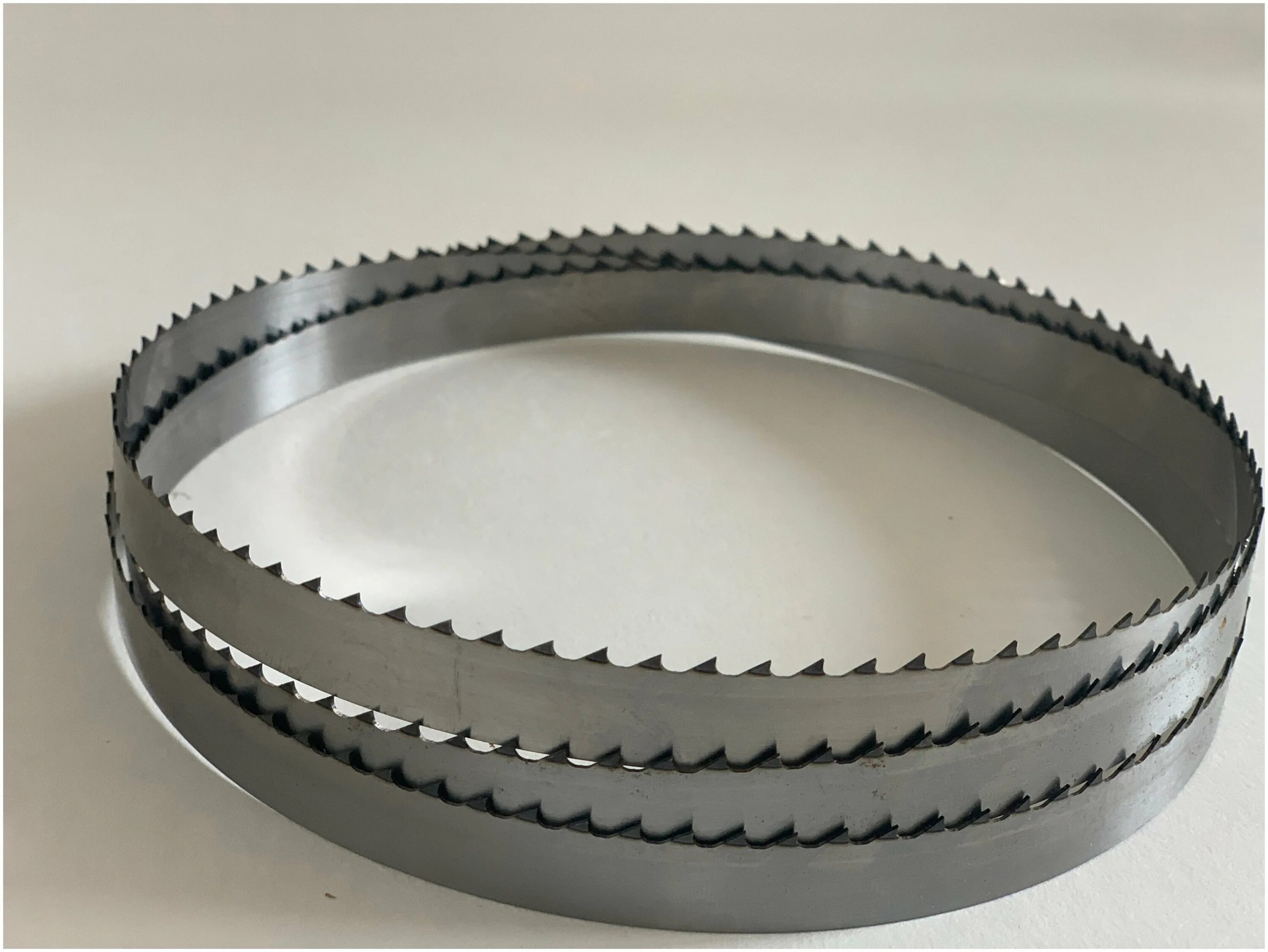 80мм-3tpi-3600мм. ленточное полотно по дереву armoth 35*1. полотна ленточных пил по дереву. ленточные полотна для зпл 305 2320 мм. ленточное полотно.