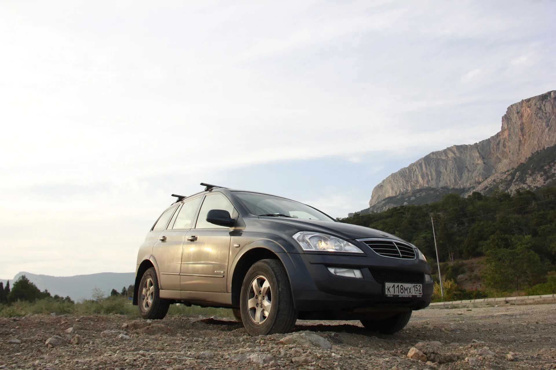 Ssangyong kyron полный привод. Санг Йонг Кайрон. Кайрон 2023. ССАНГЙОНГ Кайрон 2023. SSANGYONG Kyron 2008.