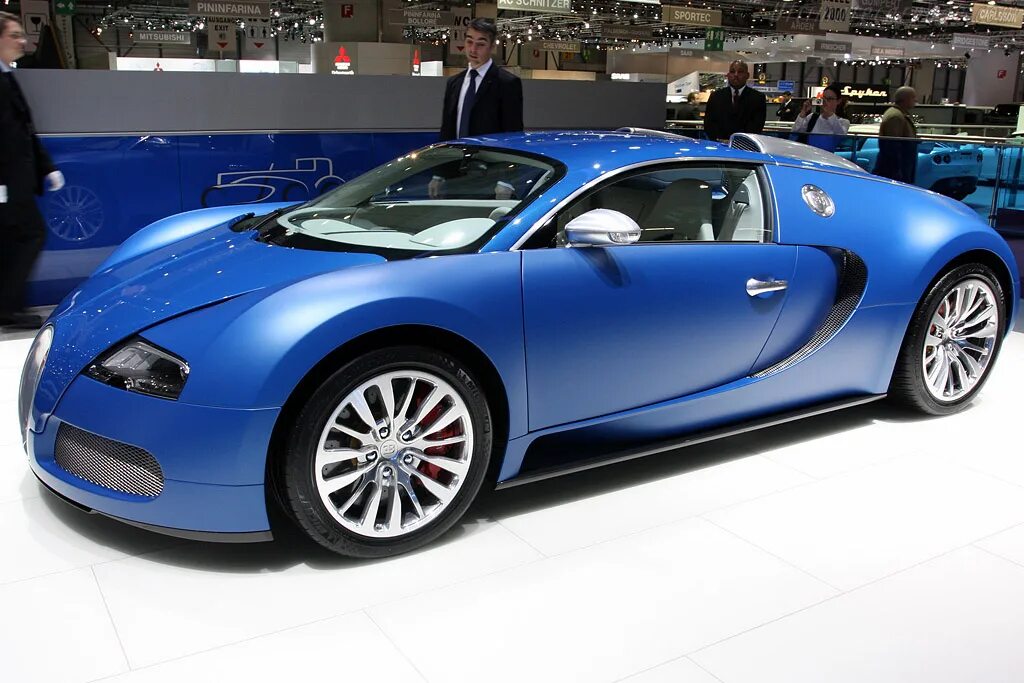 Ттх бугатти вейрон. Бугатти вейрон 2023. 4 super sport price. Bugatti veyron grand sport vitesse. Бугатти вейрон 16 4 super sport.